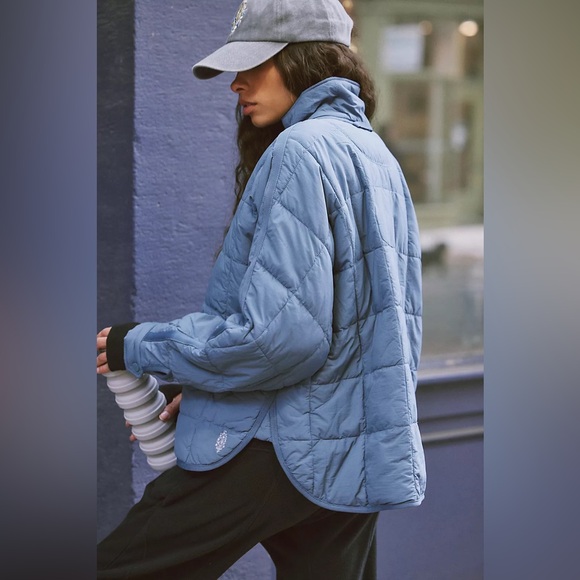 Pippa Packable Puffer Jacket Skyline Medium NWT $198 - Picture 1 of 10